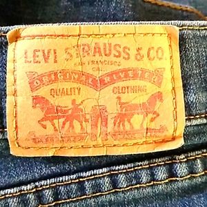 👖 Hi rise Mom STRETCH Levi's  - 12 Long Small Patch